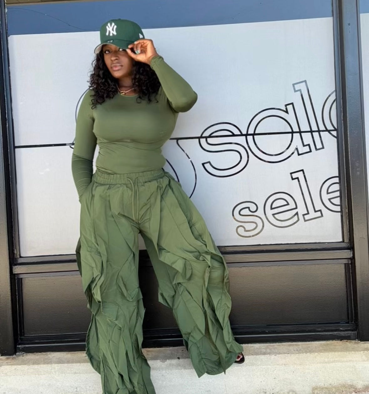 “Olive Me Cargo Crinkle Set”